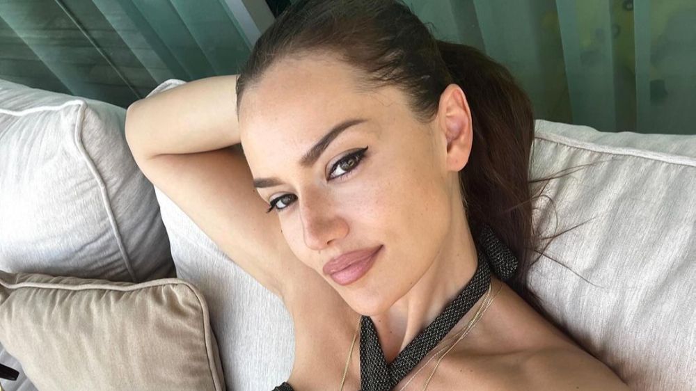  Fahriye Evcen tatil paylaşımlarına devam ediyor!