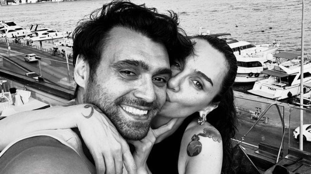 Birce Akalay'dan Hakan Kurtaş'a romantik doğum günü mesajı!