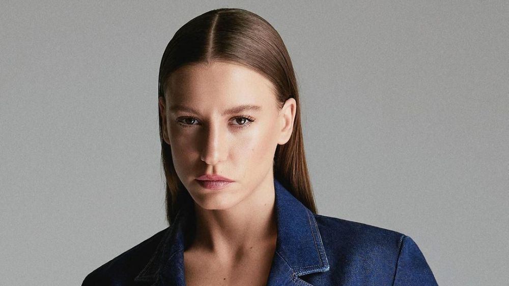 Serenay Sarıkaya'dan eleştirilere yanıt: Kendinize gelin!