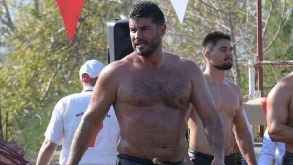 Ünlü oyuncu Berk Oktay tanınmayacak halde! Rolü için 20 kilo aldı