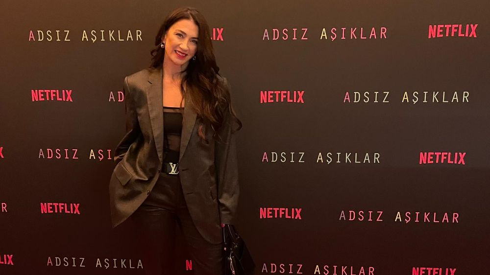 Ceren Benderlioğlu moda akımı başlattı!